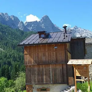 chalet-la-rite.hotelinveneto.com/